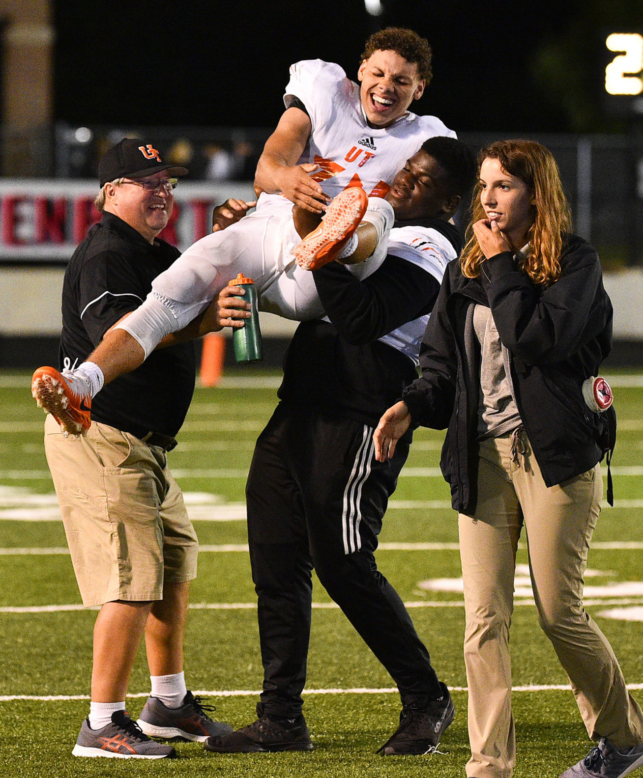 SPFT_3092308730_ut-west-football-220a.jpg